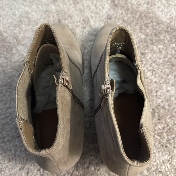 Universal Thread Boots Size 11 Color Taupe - Picture 12 of 12